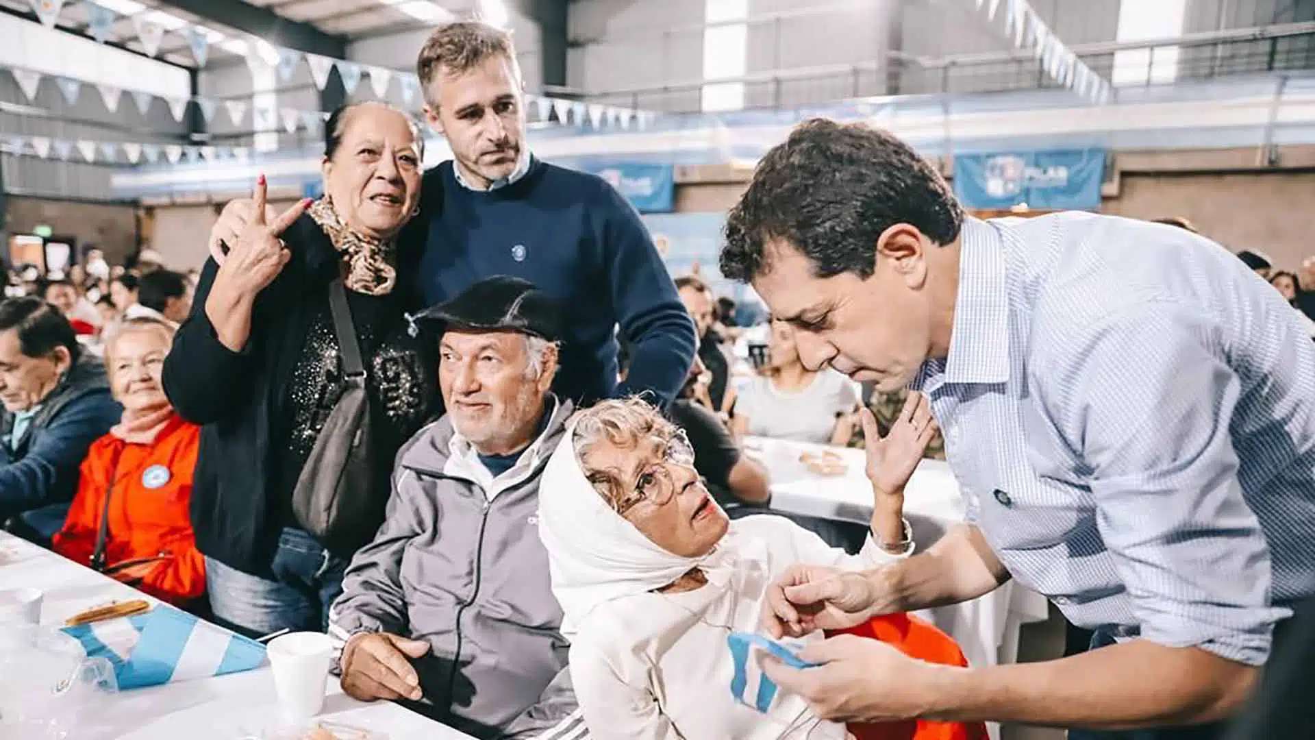 Achával celebró el 25 de Mayo en Lagomarsino junto a Wado de Pedro El