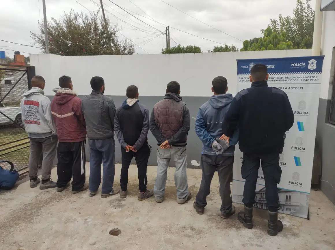 Un Grupo De Personas Fue Detenido Mientras Intentaba Usurpar Un Terreno