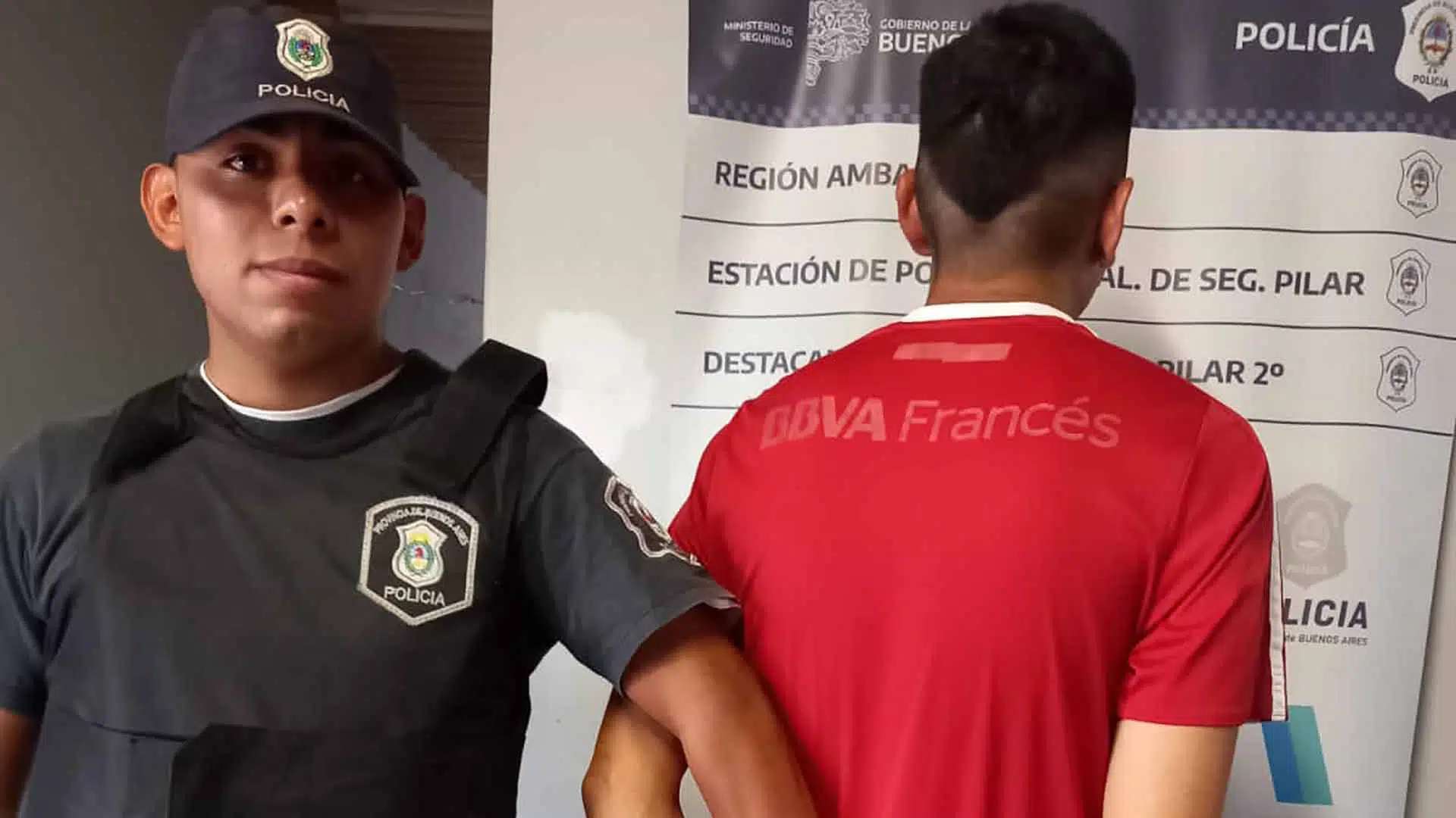 Denunció el robo de su pero la había entregado para