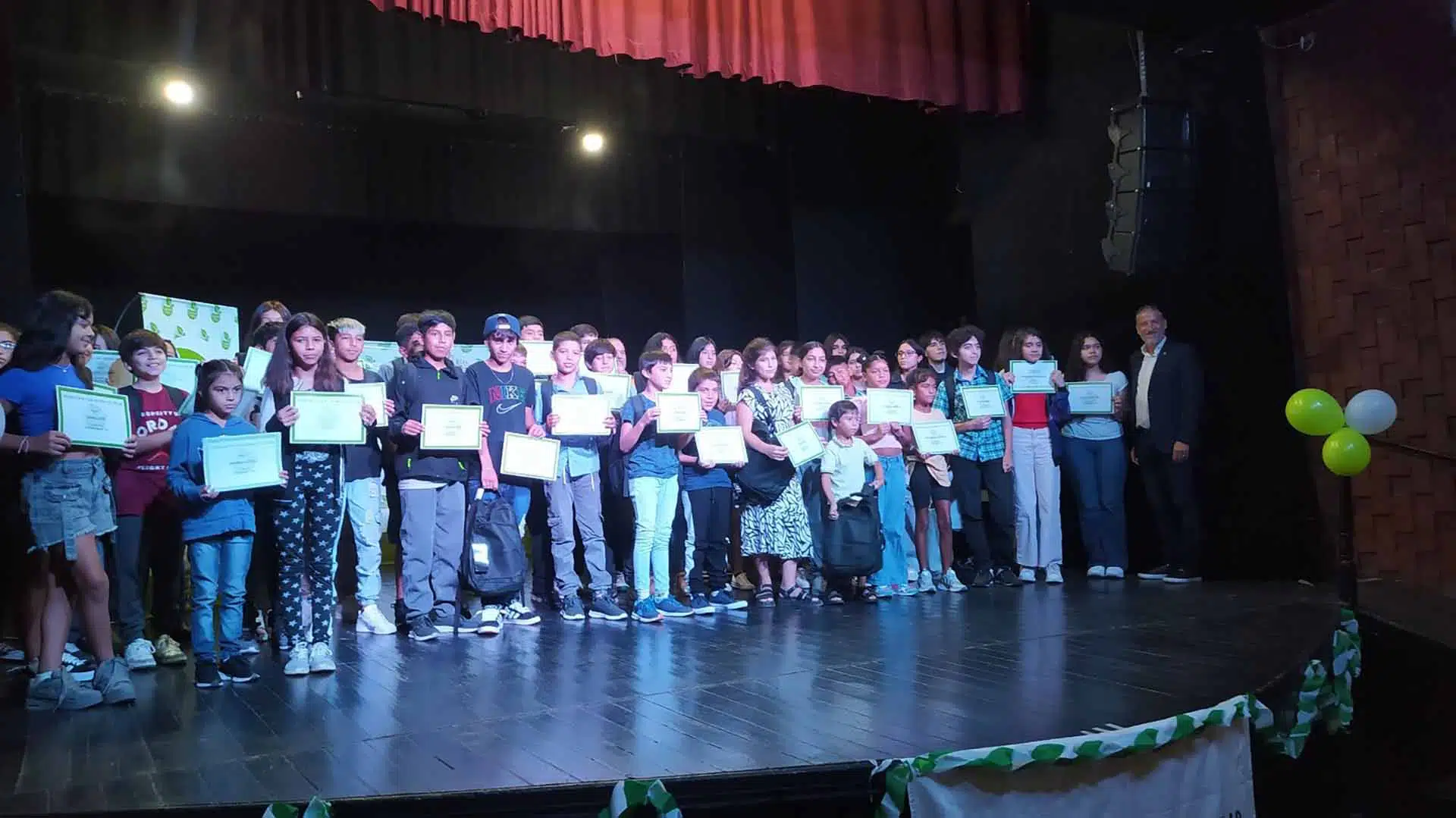 Becas Creciendo en Pilar