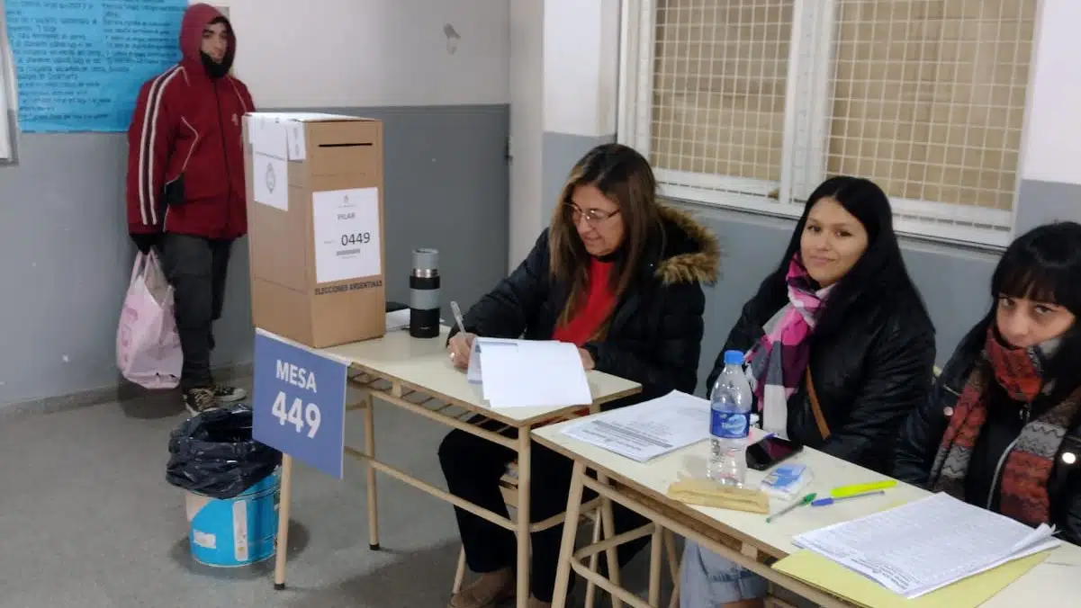 Capacitación autoridades de mesa