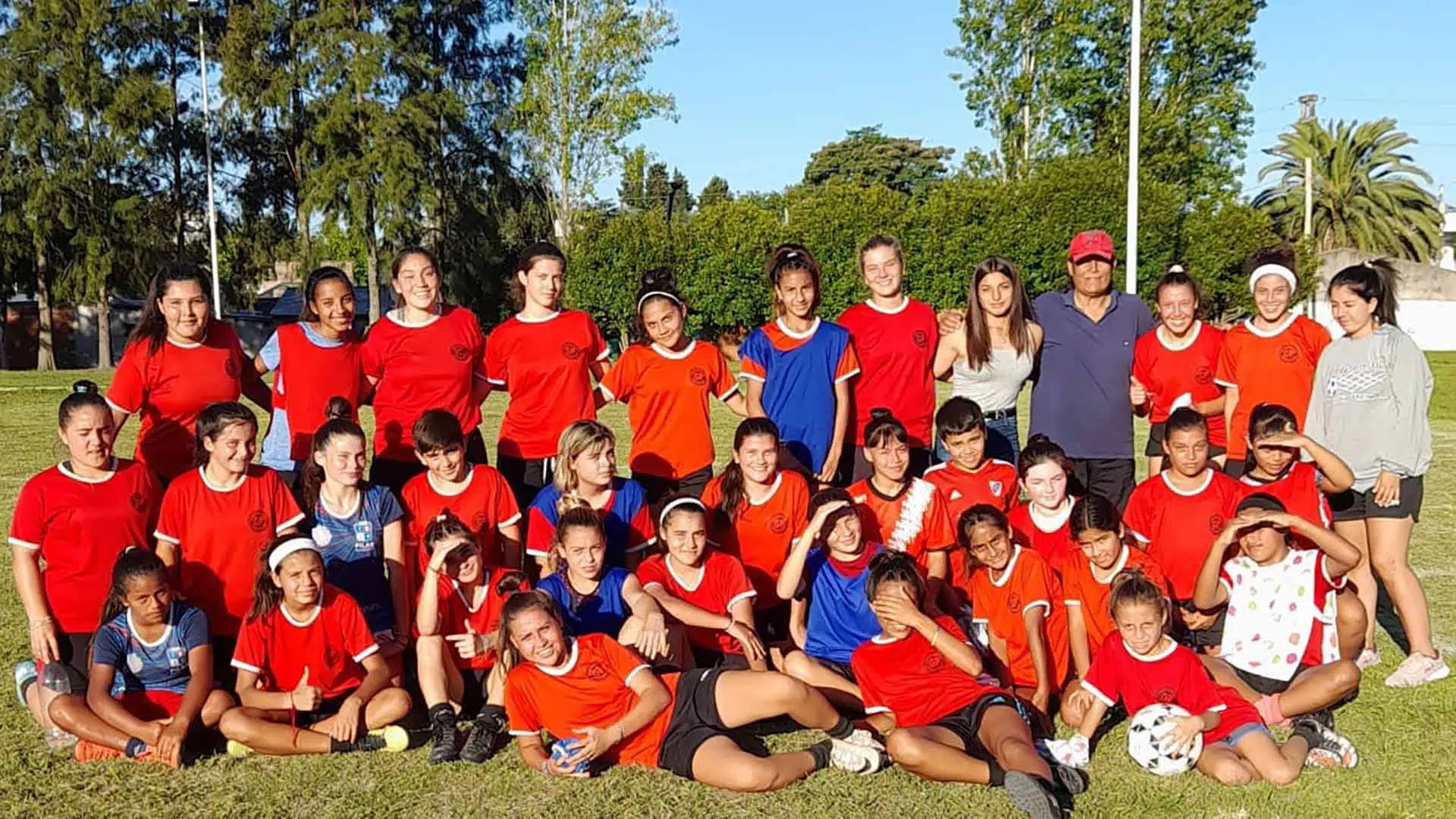 escuela municipal futbol femenino