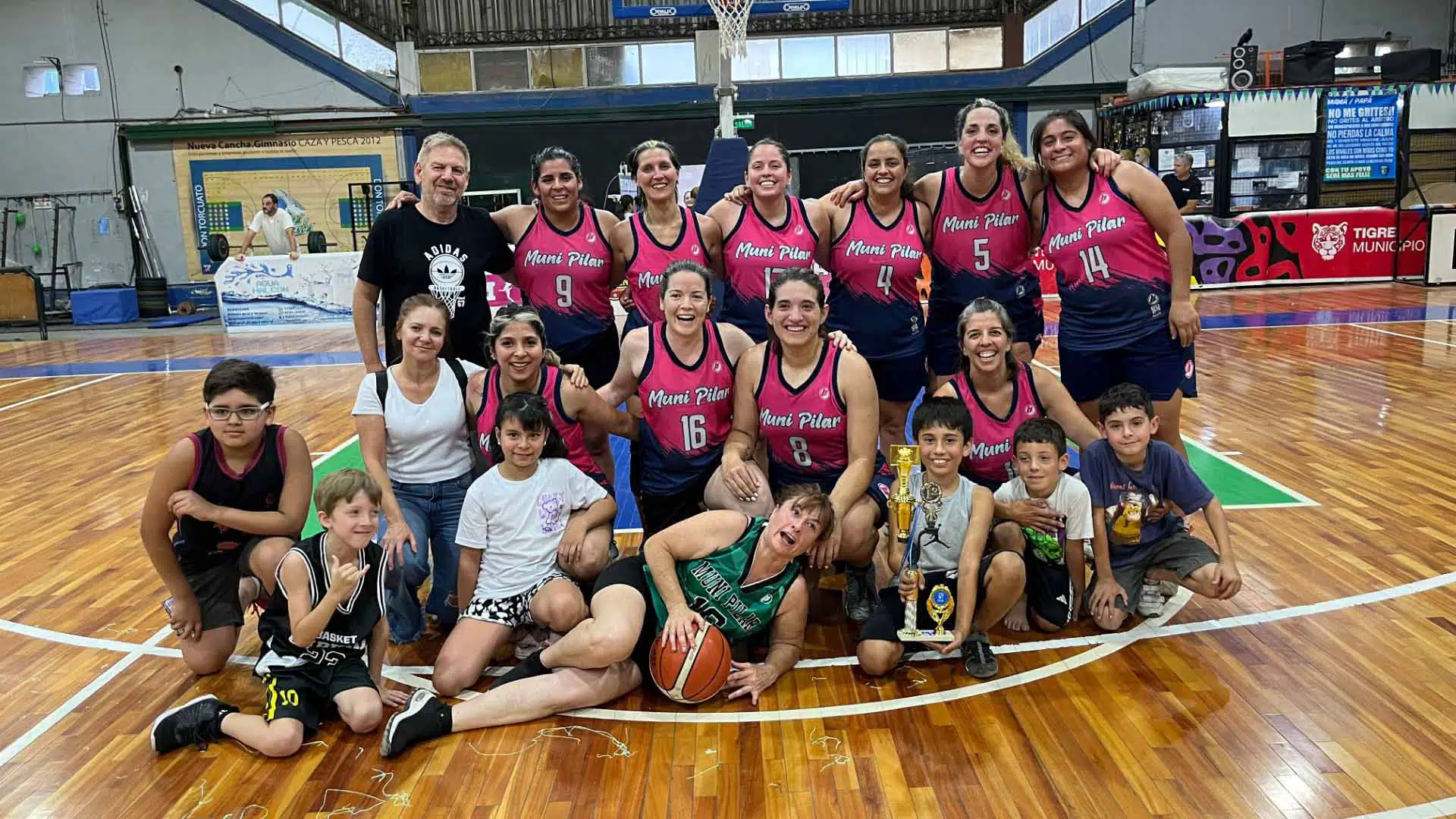 Básquet femenino