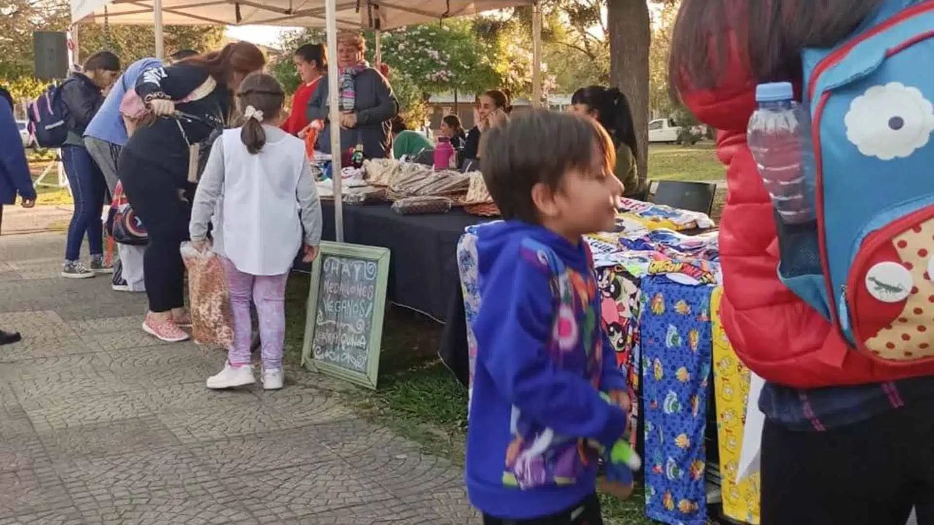 Feria Villa Morra