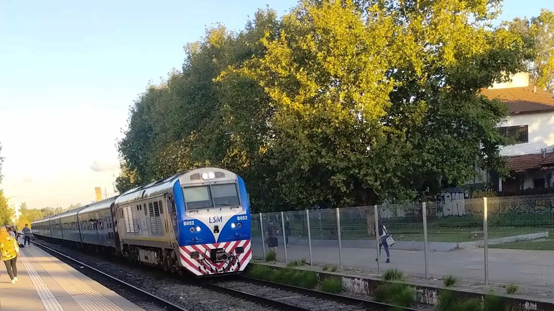 Electrificación tren San Martín